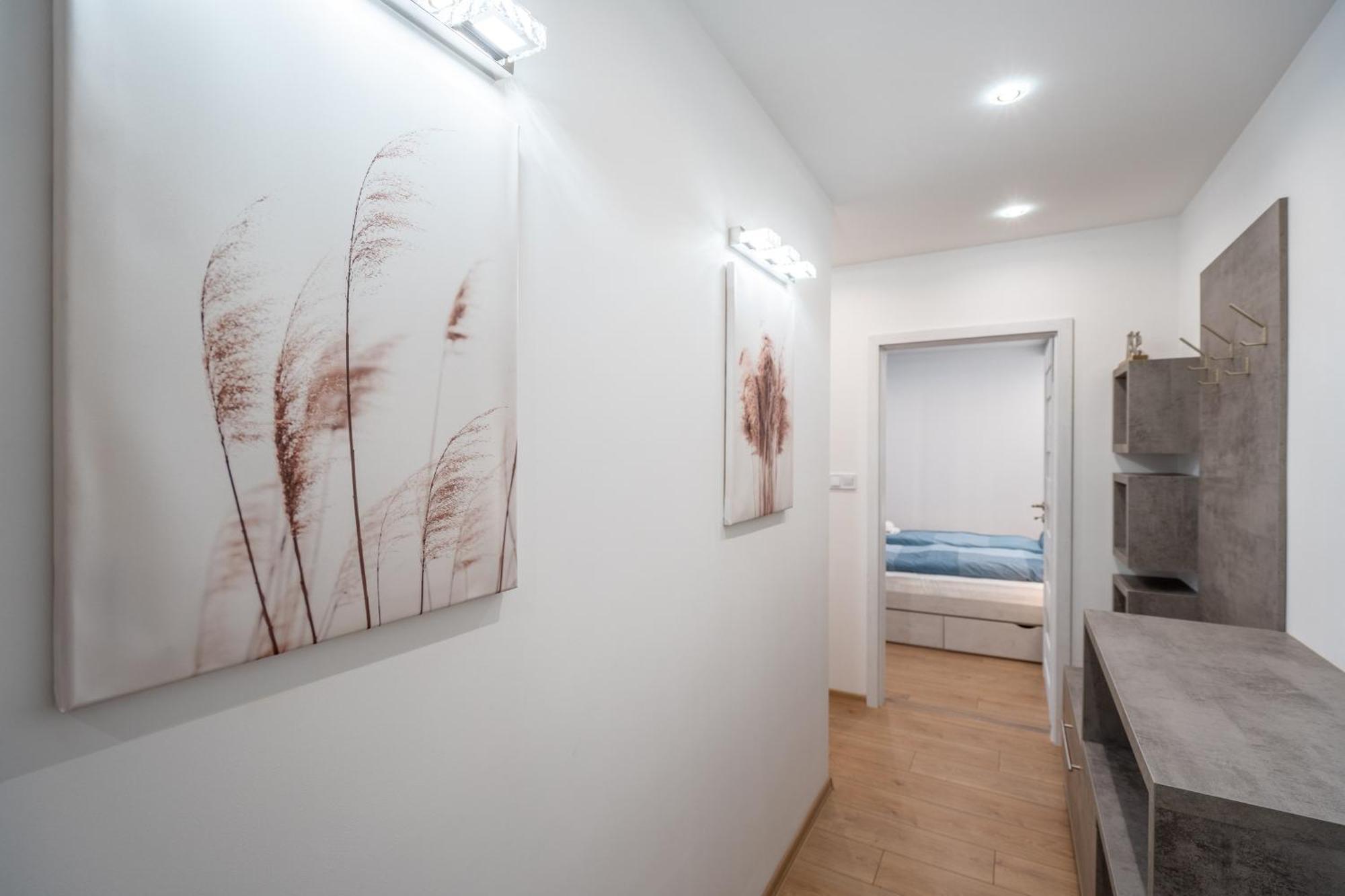Harmony Suite София Екстериор снимка